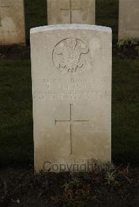 Delville Wood Cemetery Longueval - Fletcher, Ernest